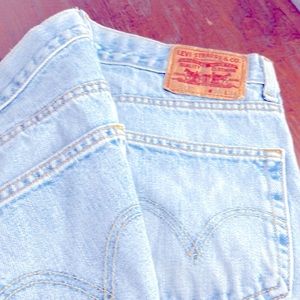 Levi 512 slim fit 36x34. Light Blue